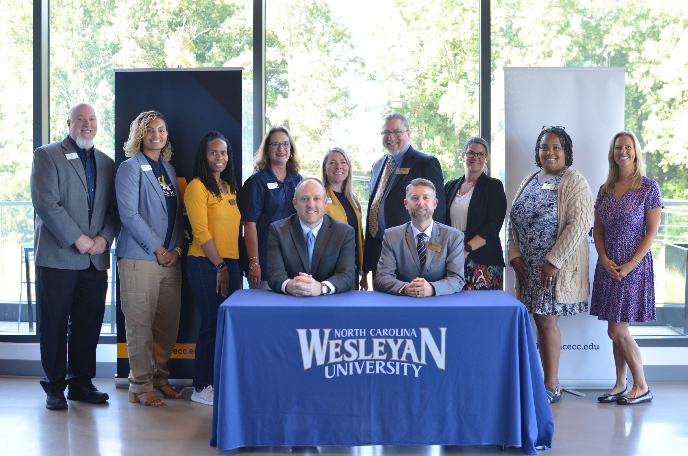 NCWU signing group